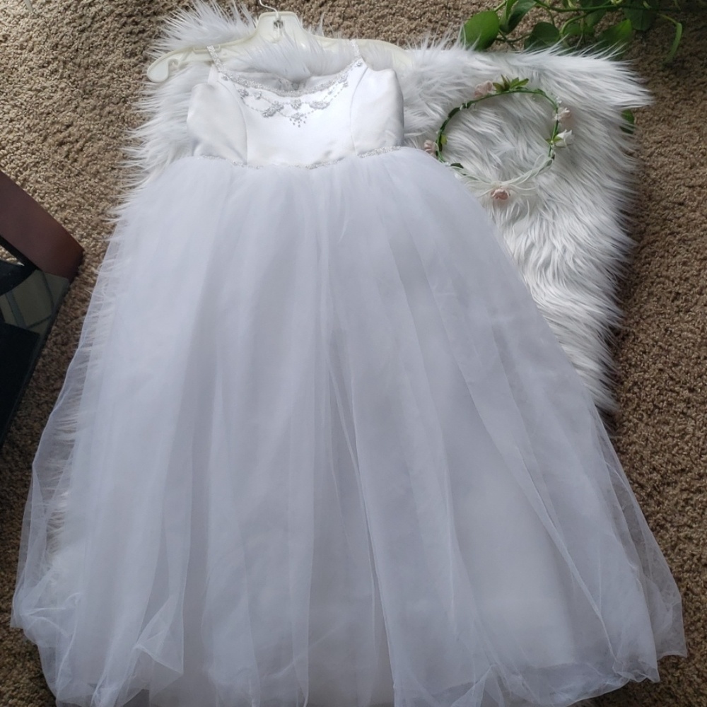 David’s Bridal Flower girl dress with headband